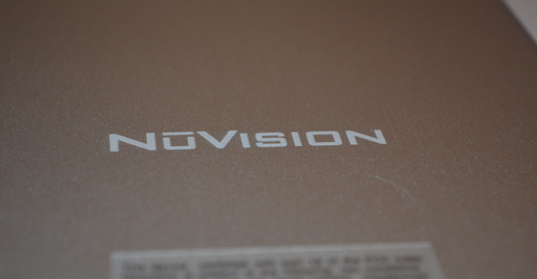 Unboxing &amp; Hands On : Nuvision TM800W610L 8-Inch Windows 10 Tablet